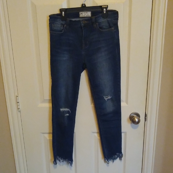 Free People Great Heights Frayed Skinny Jeans Size 26 - Picture 3 of 8
